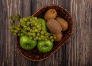 Grapes & kiwi